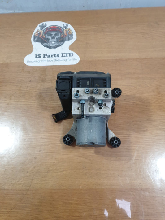 2010 BMW 5 SERIES F11 2.0D ABS PUMP CONTROL MODULE UNIT 6785442 + WARRANTY A216
