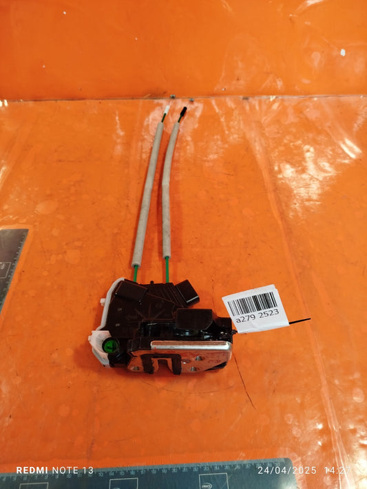 ✅SSANGYONG TIVOLI Elx 1.6 DIESEL 2016 Front Right Door Lock 71220-35020 Warranty