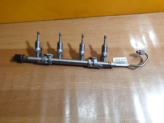 ✅AUDI Q2 S-LINE 1.4 PETROL 2017 FUEL INJECTOR RAIL 04E133036A DEBTN04E133320