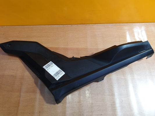 ✅YAMAHA YZF R125 PETROL 2020 LEFT SIDE UNDER SEAT COVER FAIRING B5GF171100 A124