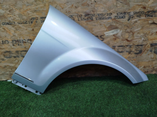 ✅MERCEDES W204 C220 AMG SPORT 2.1 DIESEL 2012 FRONT RIGHT WING PANEL SILVER A238