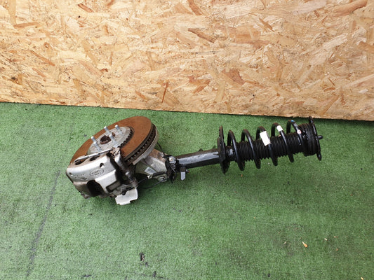 RANGE ROVER EVOQUE 1.5 PETROL 2022 FRONT RIGHT SUSPENSION AUTO HUB LEG A169