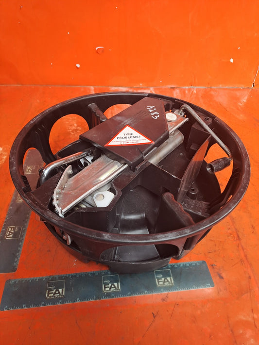 ✅Mercedes C-Class C250 Bluef-Cy W204 2.1 Diesel 2011 SPACE SAVER WHEEL TOOL KIT