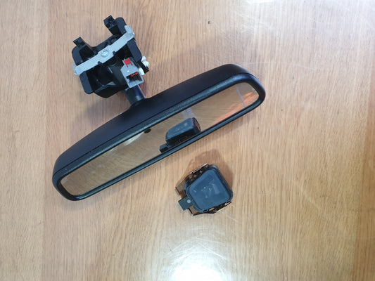 ✅JAGUAR F-PACE X761 3.0 PETROL 2017 REAR VIEW MIRROR & RAIN SENSOR FK7217E678AA