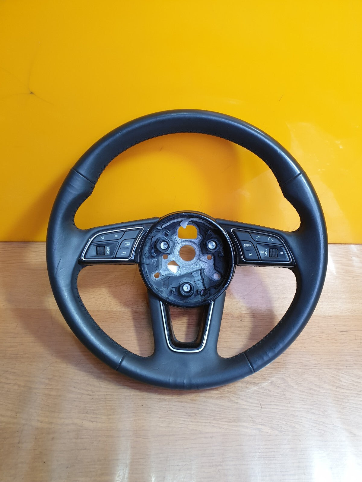 ✅AUDI Q2 S-LINE 1.4 PETROL 2017 STEERING WHEEL 8W0419689 Warranty A134