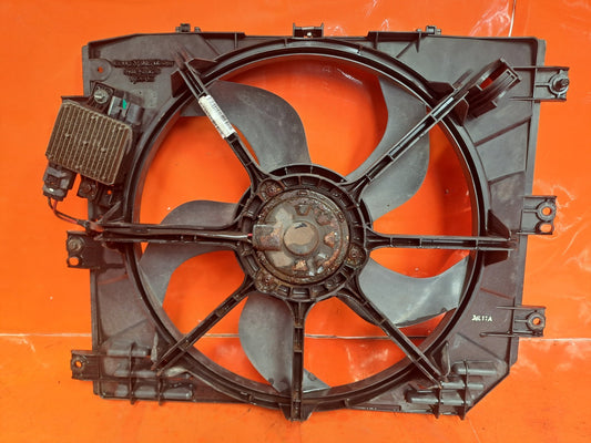 ✅SSANGYONG RODIUS TURISMO 2.2 DIESEL 2017 COOLANT RADIATOR FAN 21010-21171 A286