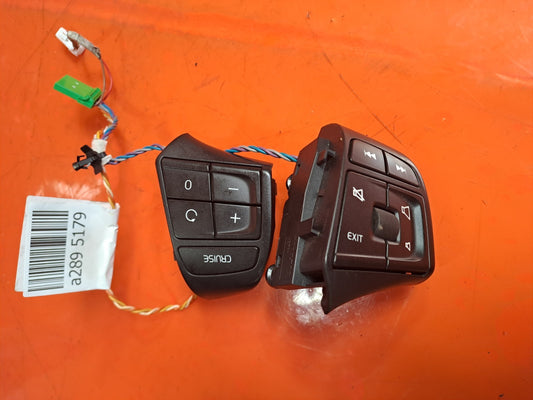 ✅Volvo Xc60 2012 2.4 D STEERING WHEEL CRUISE CONTROL SWITCH&RADIO CONTROLS A289