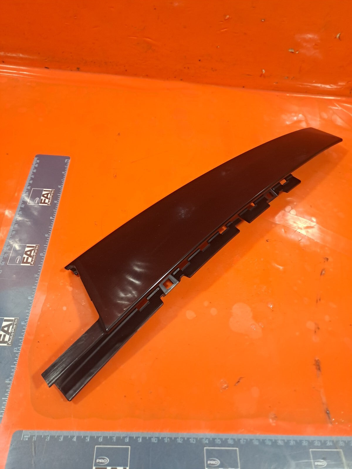 ✅FORD FOCUS ST 2.3 PETROL 2020 FRONT RIGHT DRIVER SIDE DOOR PILLAR TRIM Warranty