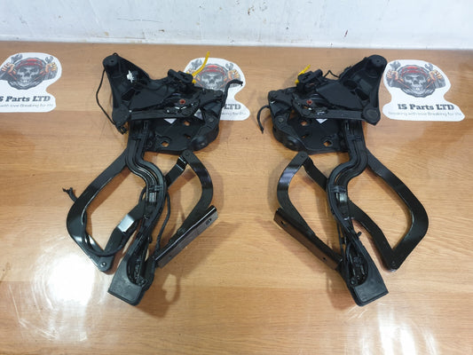 AUDI A5 CABRIO S LINE 2.0 DIESEL 2012 CONVERTIBLE TOP HINGES ASSEMBLY PAIR A218