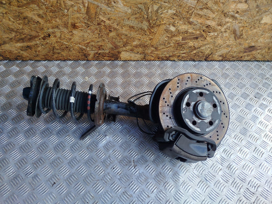 ✅MERCEDES C250 W204 2.1 DIESEL 2011 FRONT RIGHT SUSPENSION LEG HUB A2043202866