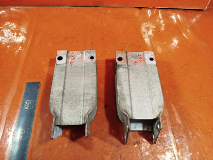 ✅MERCEDES C250 W204 2.1 DIESEL 2011 FRONT CRASH BAR BRACKETS A2046201195 A283