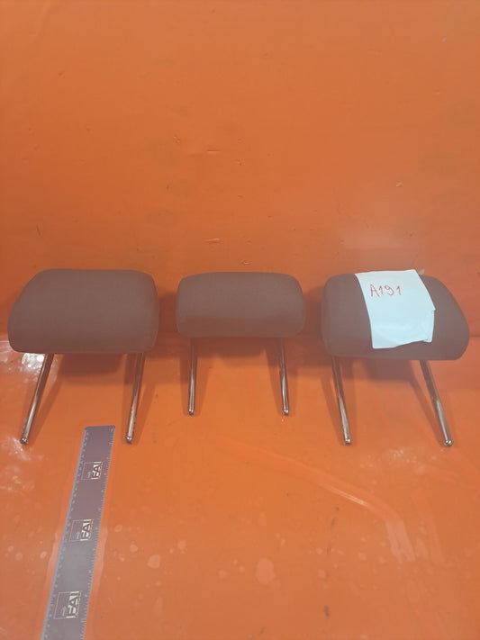 ✅VW GOLF MK8 STYLE ETSI 1.5 PETROL 2022 REAR SEATS HEADRESTS Warranty A191