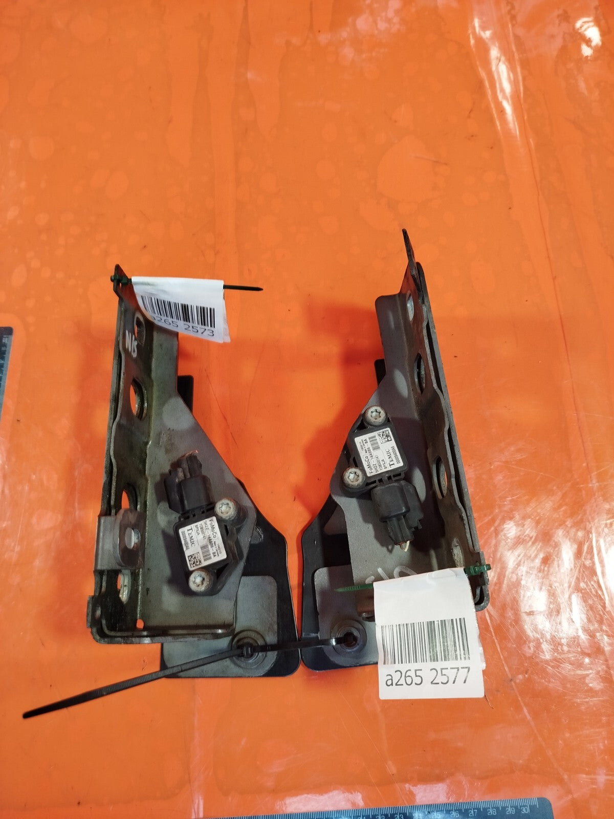 ✅Land Rover Discovery 4 L319 2010 3.0 Diesel AIRBAG CRASH IMPACT SENSOR & MOUNTS