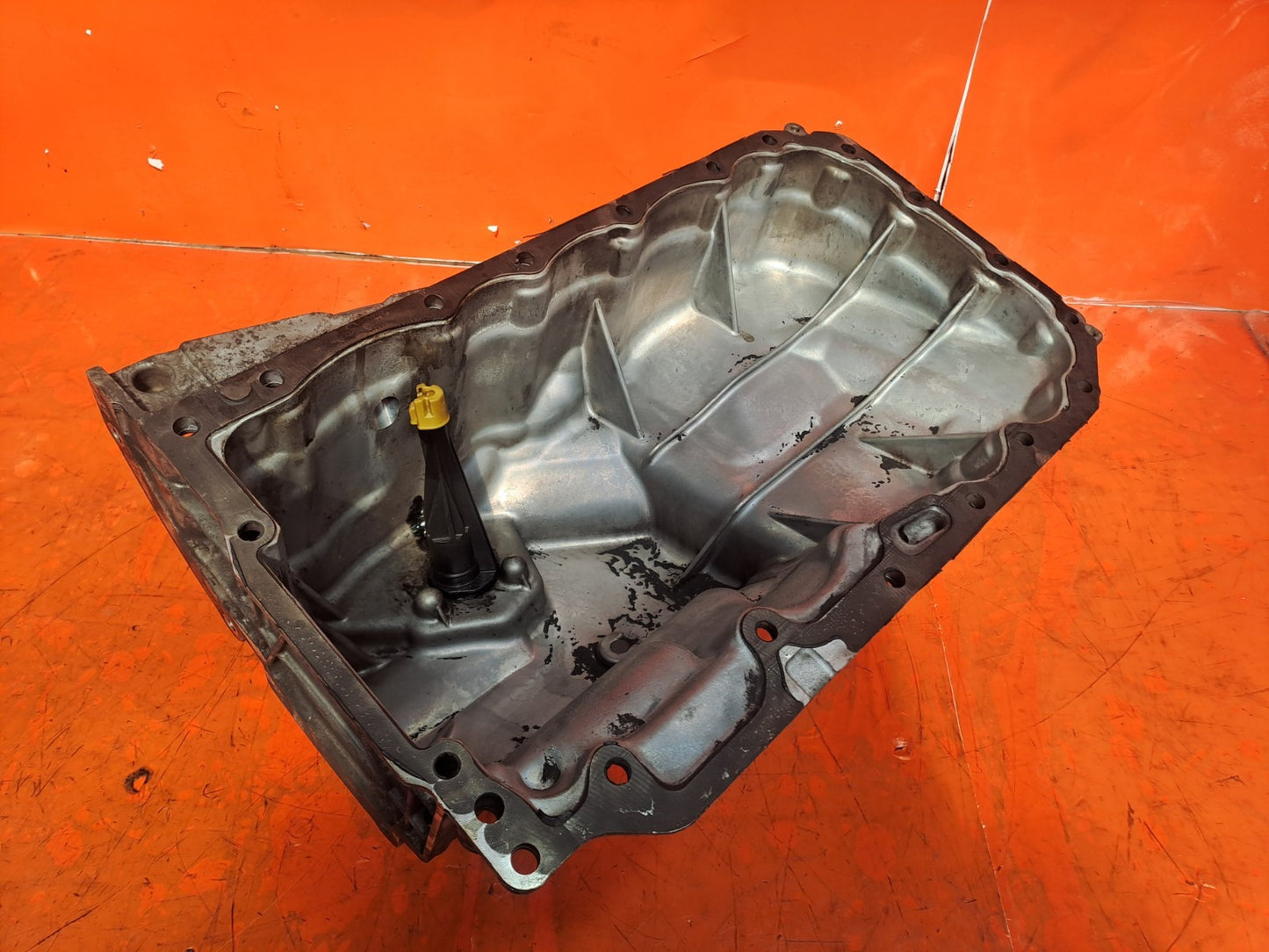 ✅BMW F20 116D URBAN 2.0 DIESEL 2012 N47D20K1 ENGINE OIL SUMP PAN 7812360 8507676