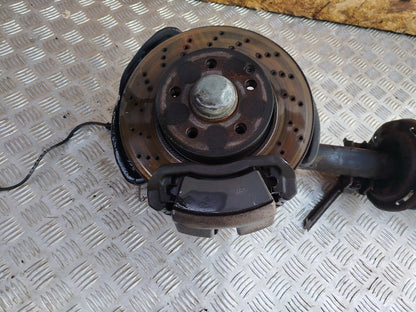 ✅MERCEDES C250 W204 2.1 DIESEL 2011 FRONT LEFT SUSPENSION LEG HUB A2043202866