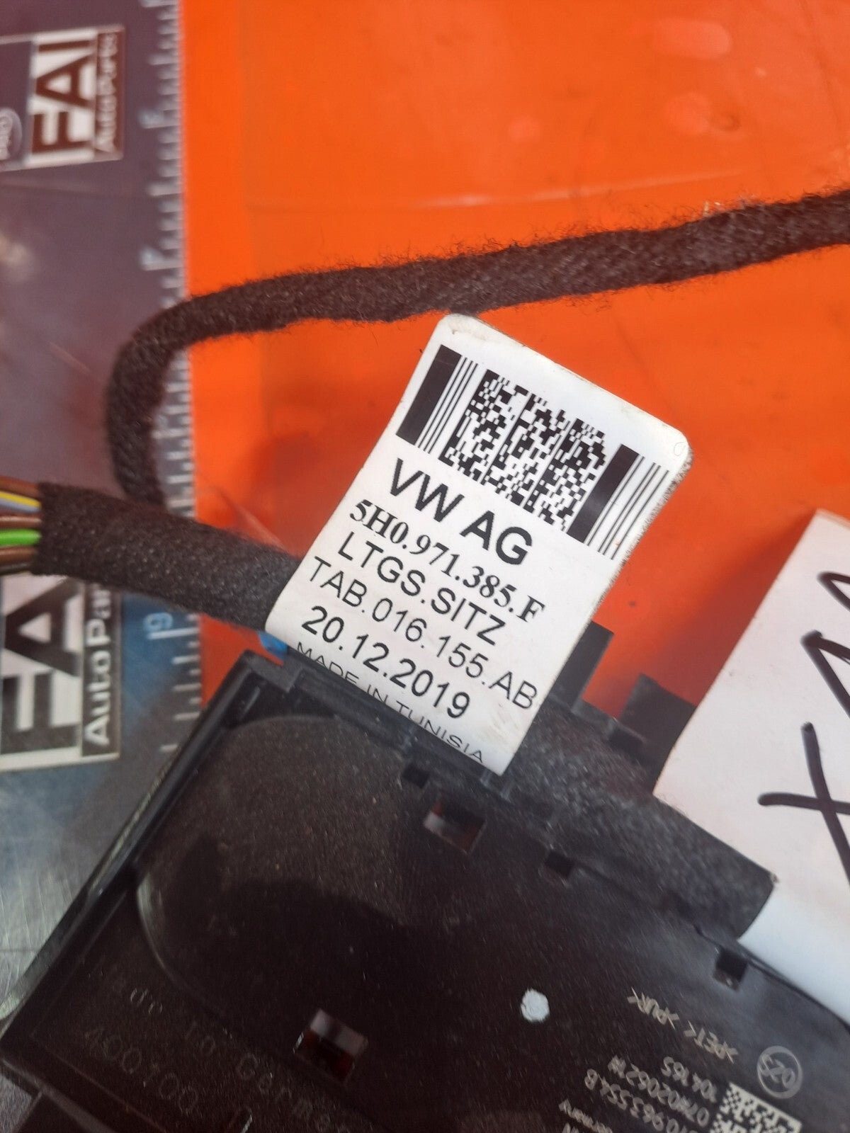 ✅VOLKSWAGEN GOLF MK8 REAR SEAT OCCUPANCY SENSOR 8Y0963554B 5H0971385F Warranty
