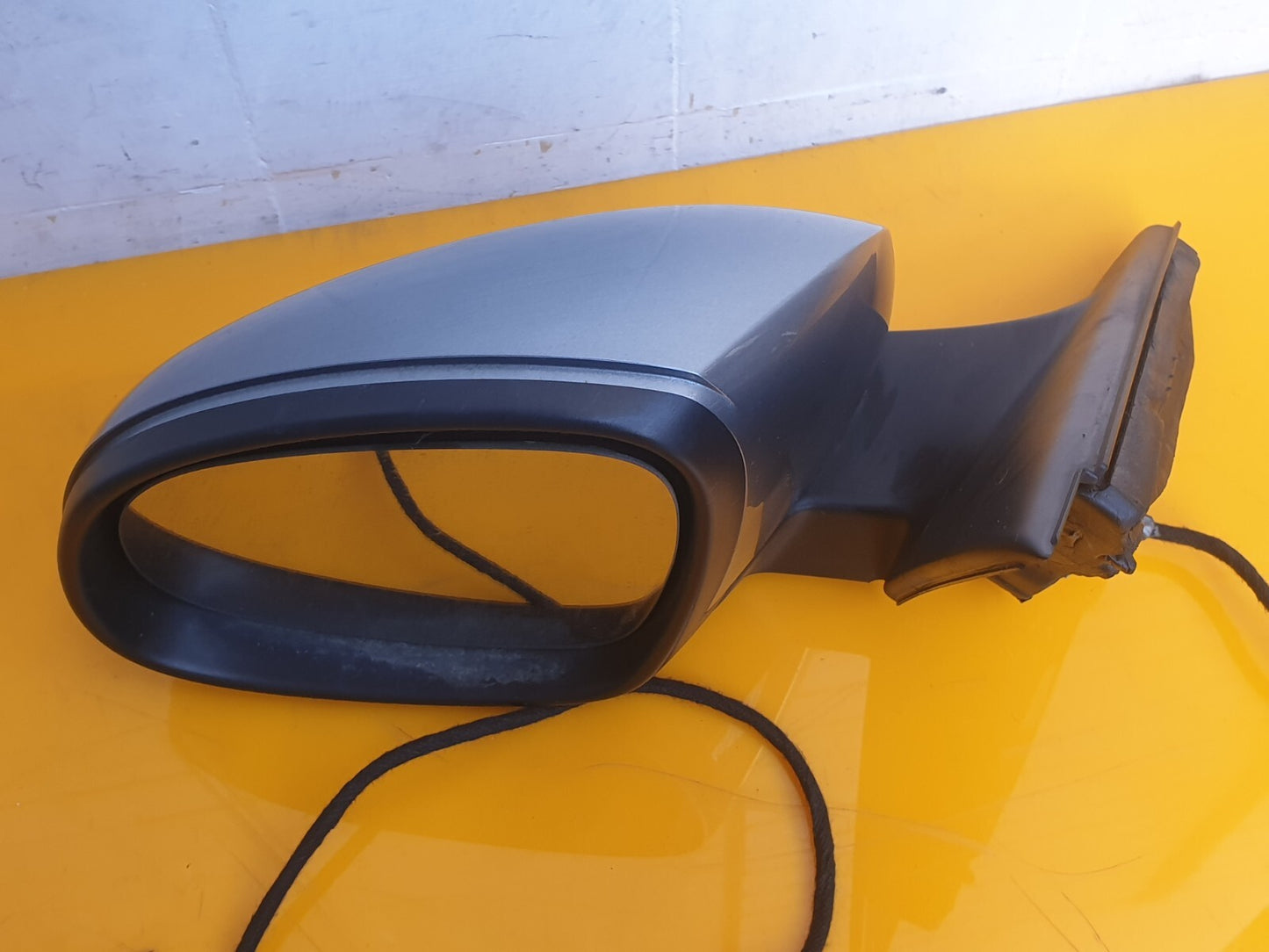SKODA YETI 1.2 PETROL 2016 FRONT LEFT PASSENGER SIDE MIRROR 5L0857933 5L2857501