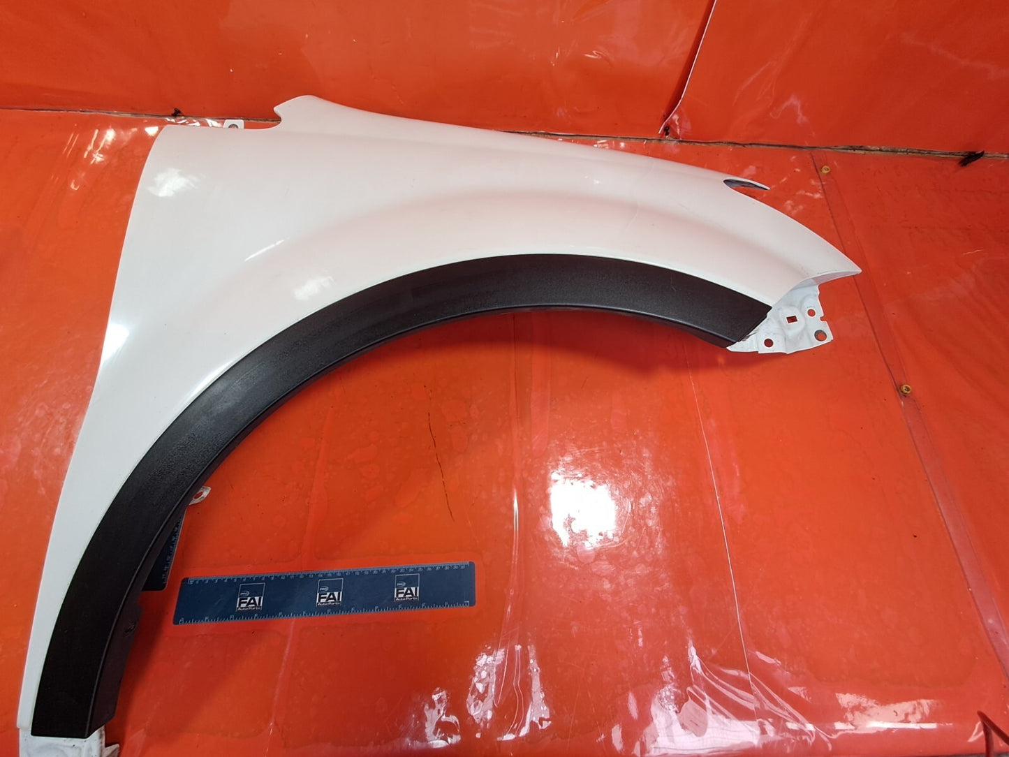 ✅SSANGYONG KORANDO 2.2 DIESEL 2016 FRONT RIGHT WING PANEL WHITE Warranty A022