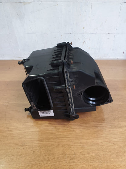 JAGUAR F-PACE X761 3.0 PETROL 2017 AIR FILTER BOX OEM GX739H736AA GX739600AB