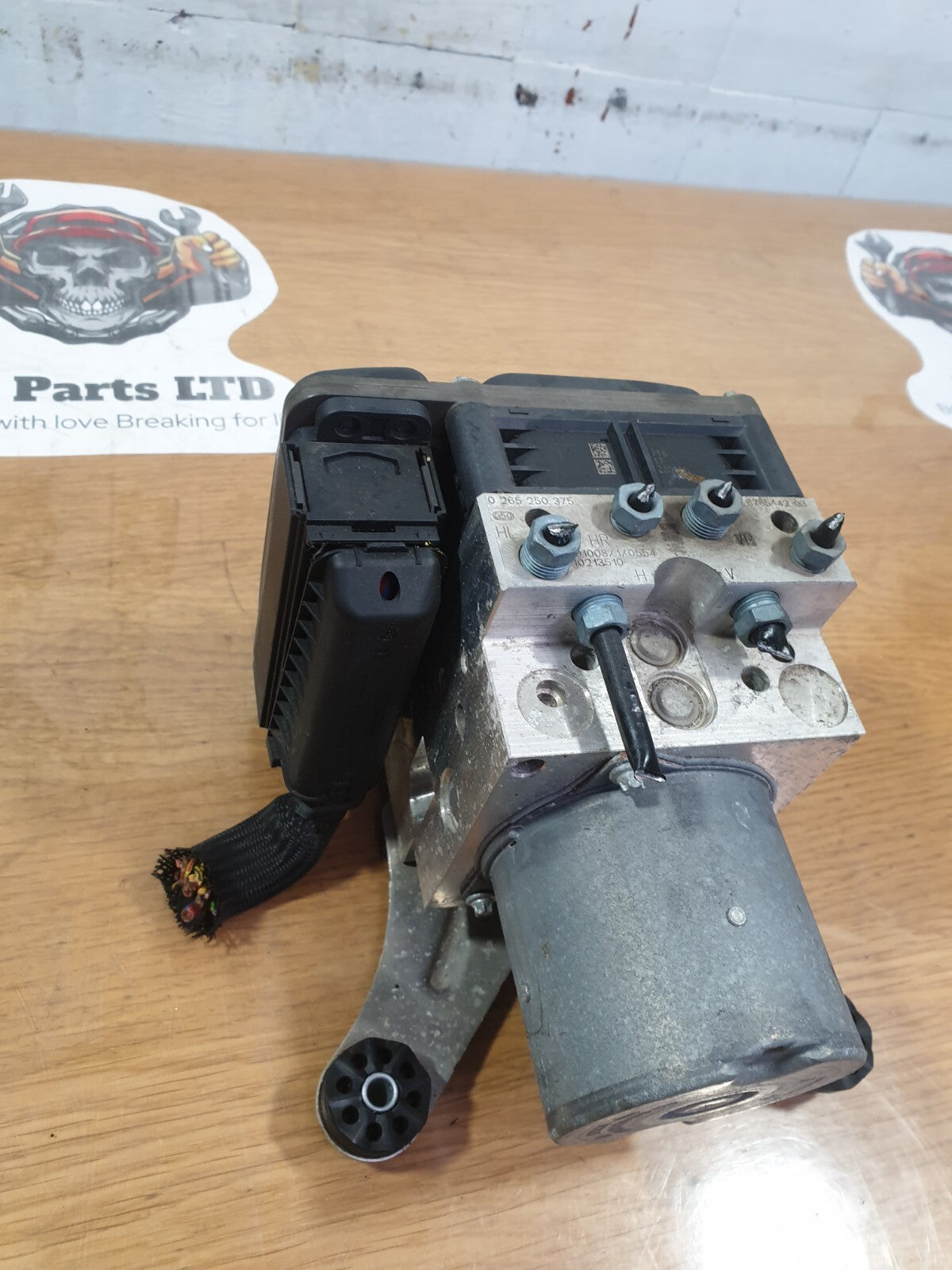 2010 BMW 5 SERIES F11 2.0D ABS PUMP CONTROL MODULE UNIT 6785442 + WARRANTY A216