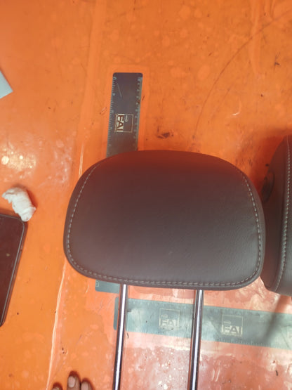✅Ford Mondeo Titanium 2.0 Diesel 2016 Rear Headrests Warranty A273