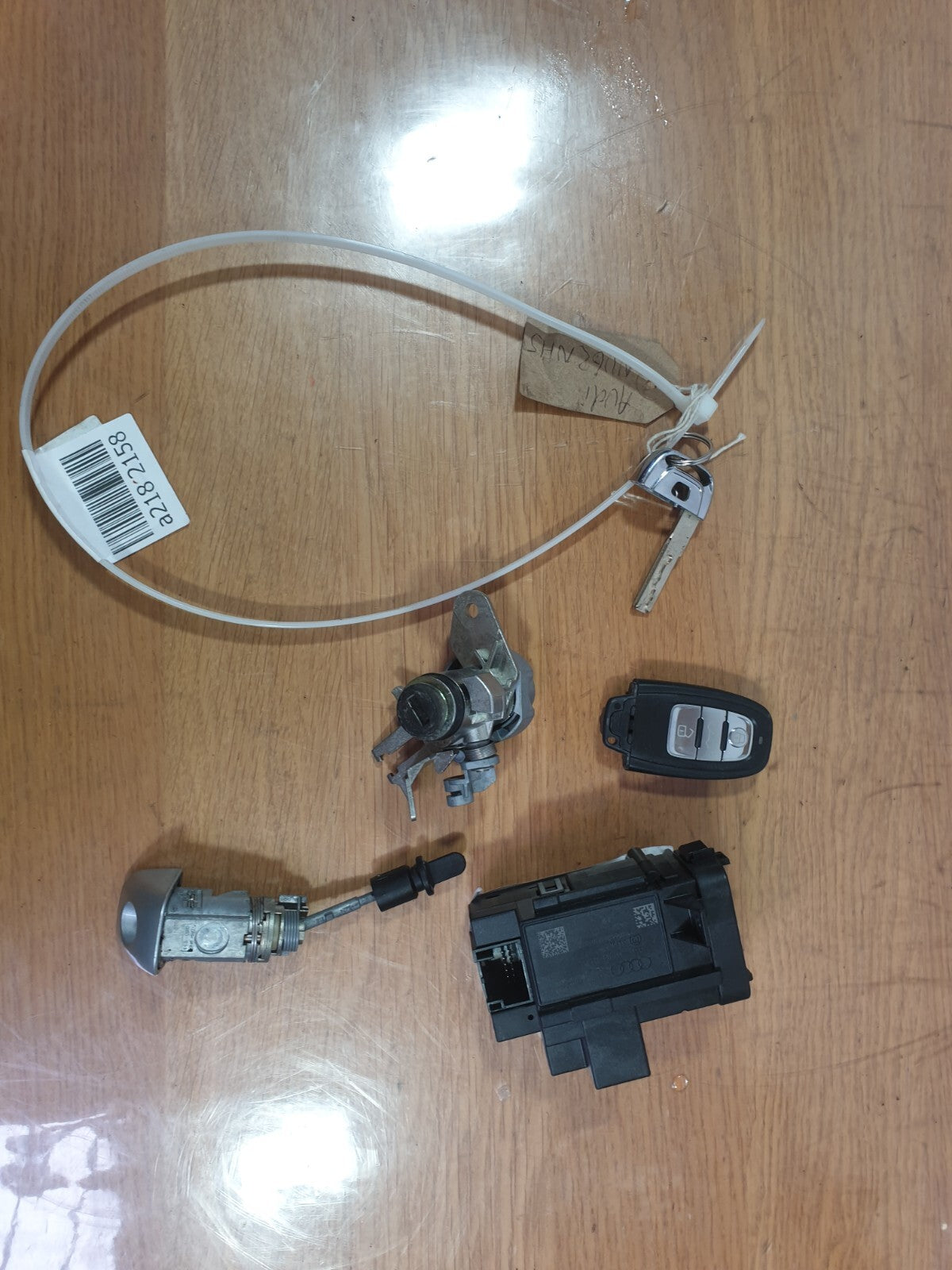 2012 AUDI A5 S LINE 2.0D Ignition Barrel Switch Door Lock & Key  + WARRANTY A218