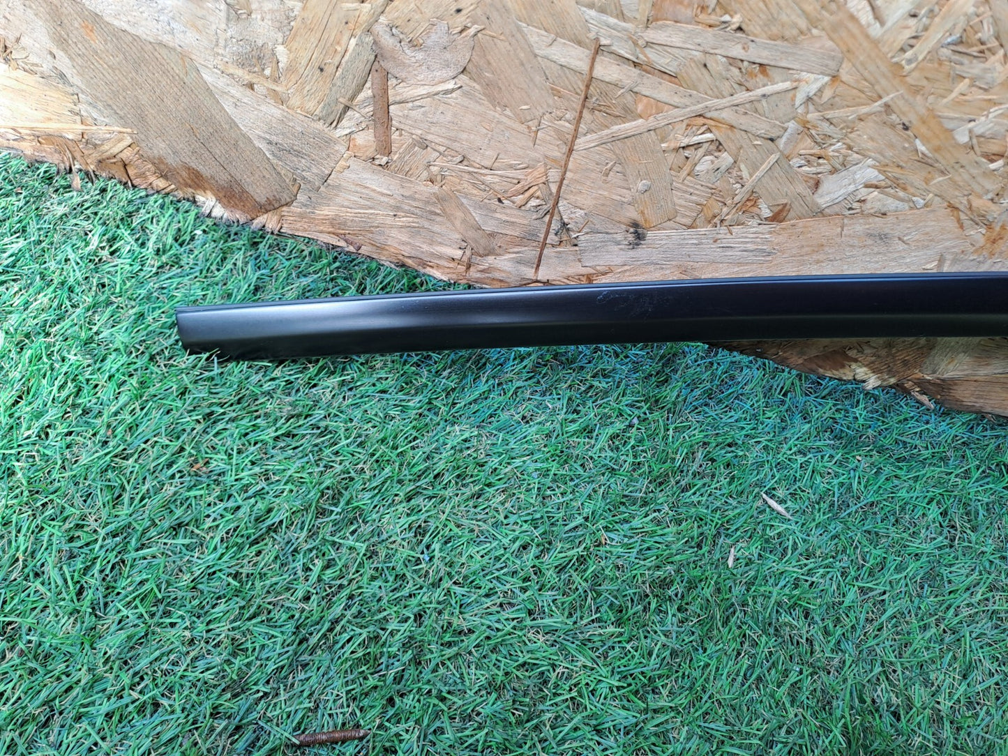 2024 TESLA MODEL 3 LONG RIGHT ROOF STRIP RAIL BAR COVER TRIM 1083520-40-D A207