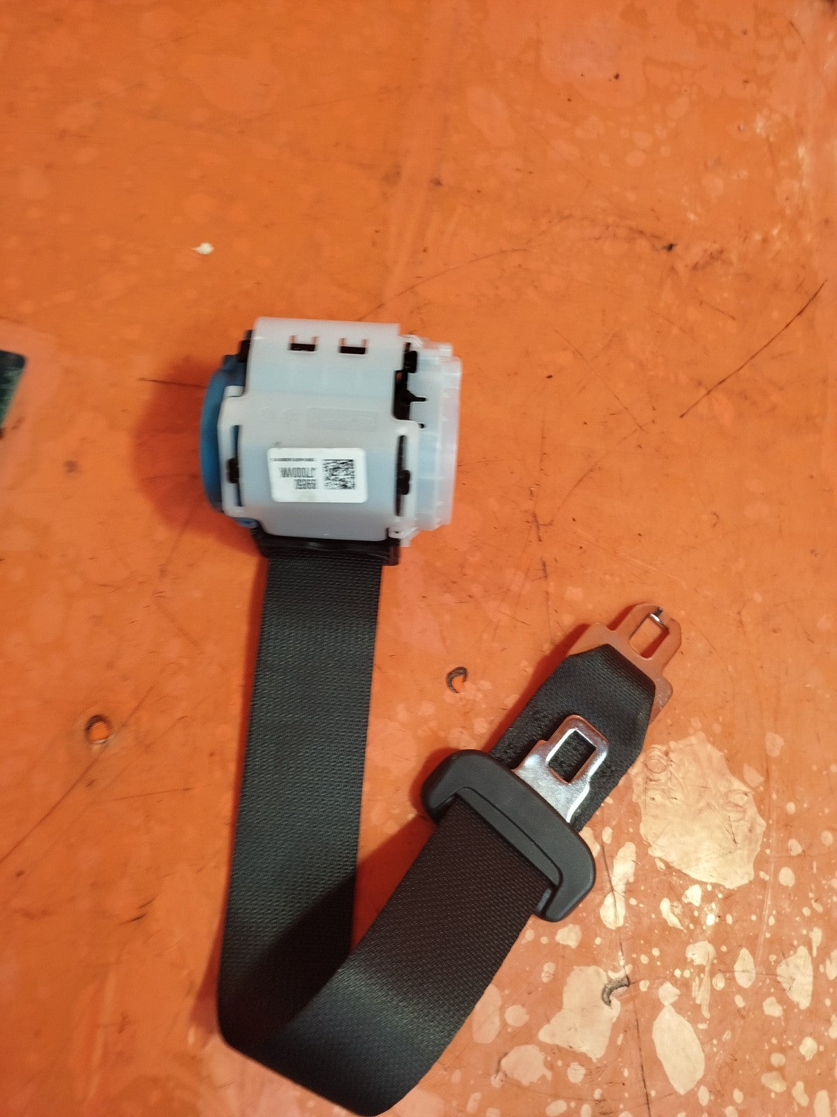 ✅KIA XCEED 1.5 PETROL 2021 REAR CENTRE SEAT BELT 89850-J7000WK Warranty A228