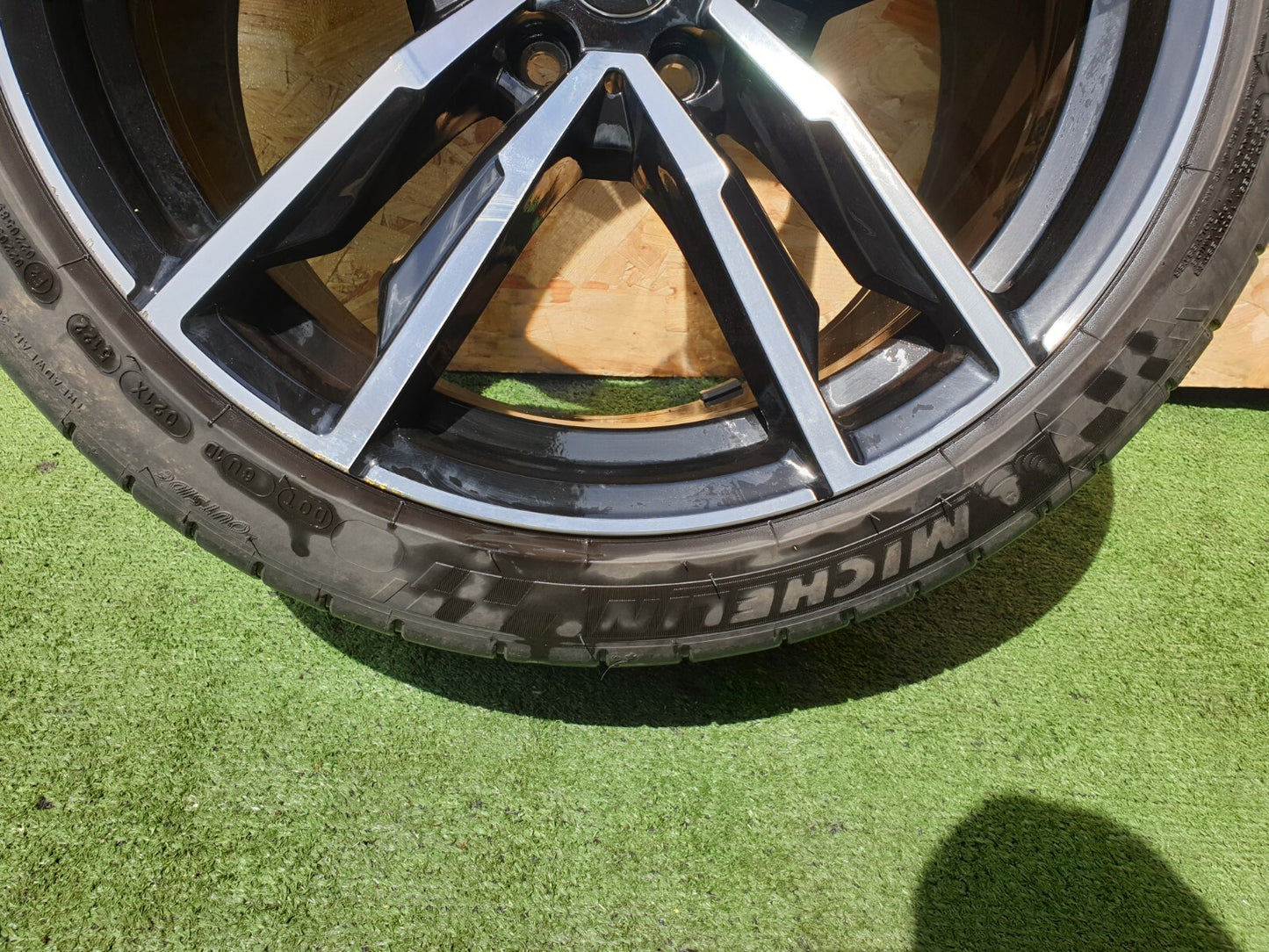 ✅2023 BMW Z4 G29 SDRIVE20i 2.0P ALLOY WHEEL WITH TYRE 275/35 R19 8089877