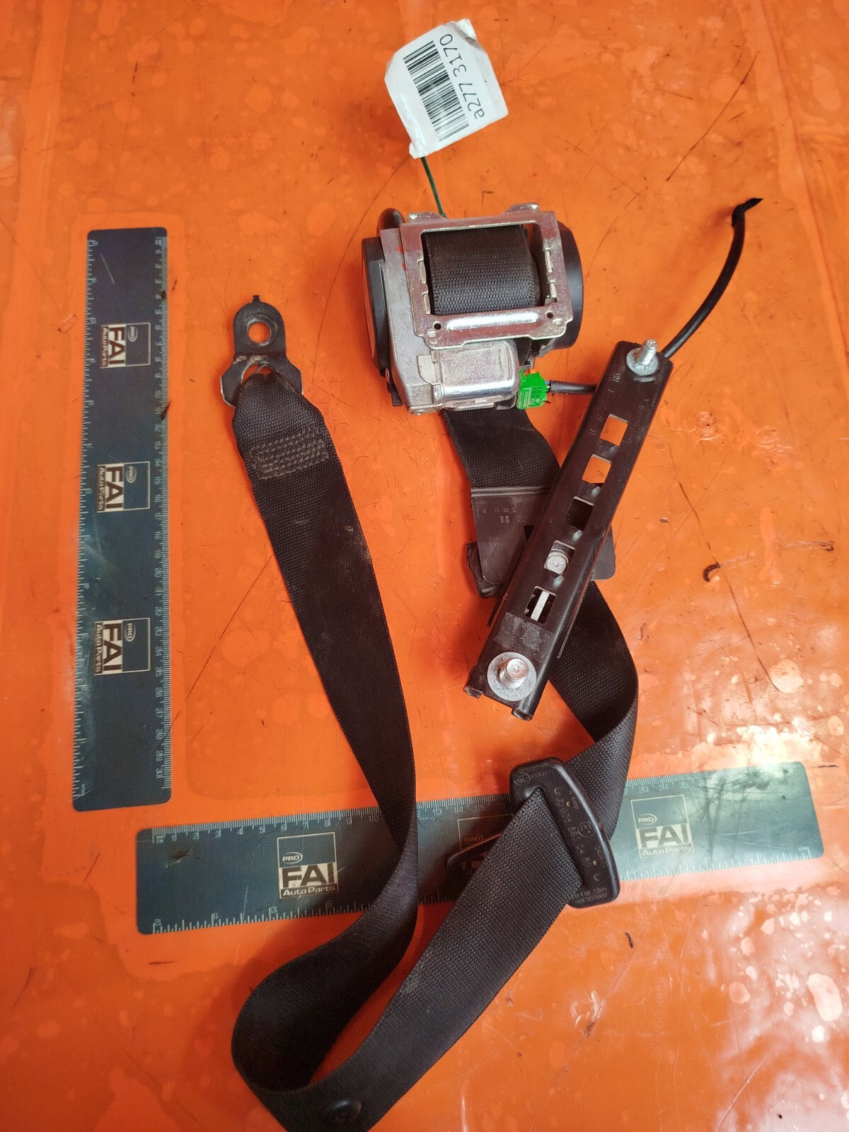 ✅VW CRAFTER CR35 2.0 DIESEL 2017 FRONT LEFT SEAT BELT 601384300 Warranty A277