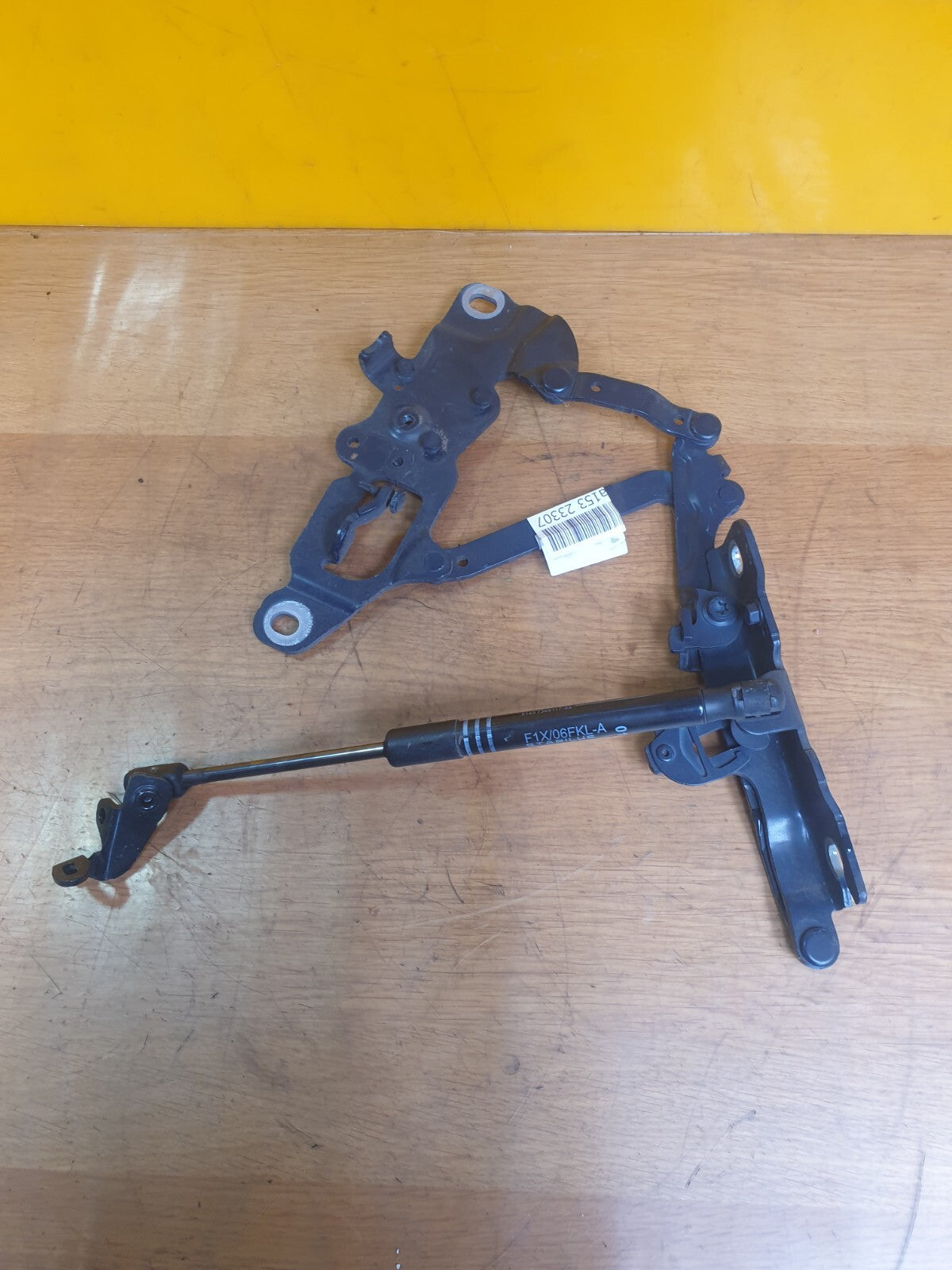 ✅2014 BMW 5 SERIES F11 4.4P FRONT LEFT BONNET HINGE 7249887 7309117 + WARRANTY