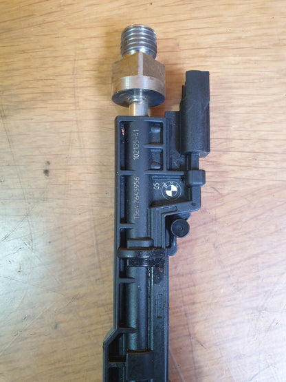 ✅2014 BMW 5 SERIES F11 4.4P FUEL INJECTORS SET 7645956 + WARRANTY A153