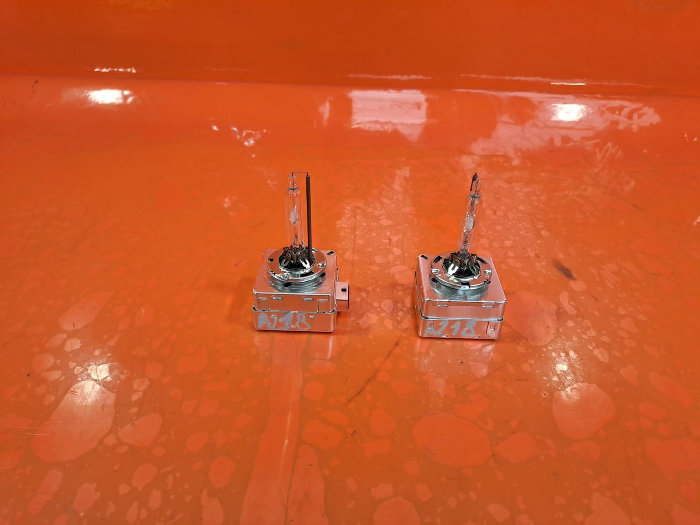 AUDI A5 CABRIO S LINE 2.0 DIESEL 2012 XENON BULB PAIR 9285335244 Warranty A218