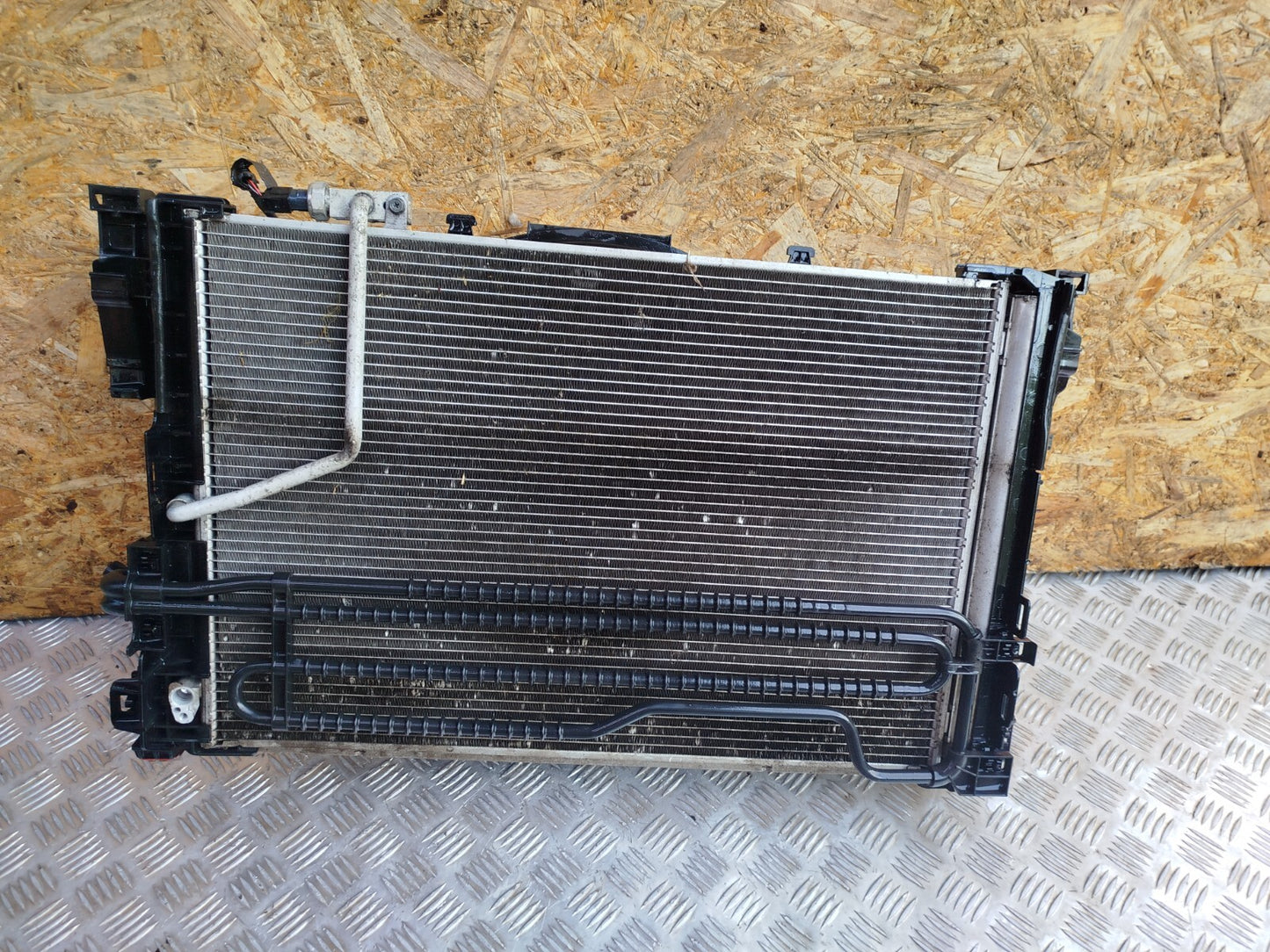 ✅MERCEDES C250 W204 2.1 DIESEL 2011 RADIATOR RAD PACK A2045000393 A2045000554