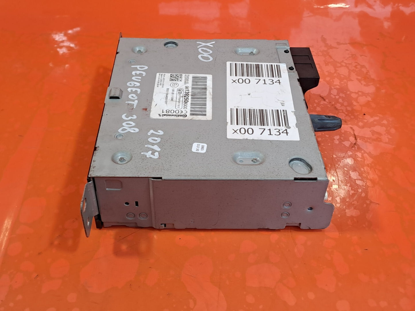 PEUGEOT 308 Mk2 2013-2020 STEREO CD PLAYER HEAD UNIT 981392508000 Warranty xAA