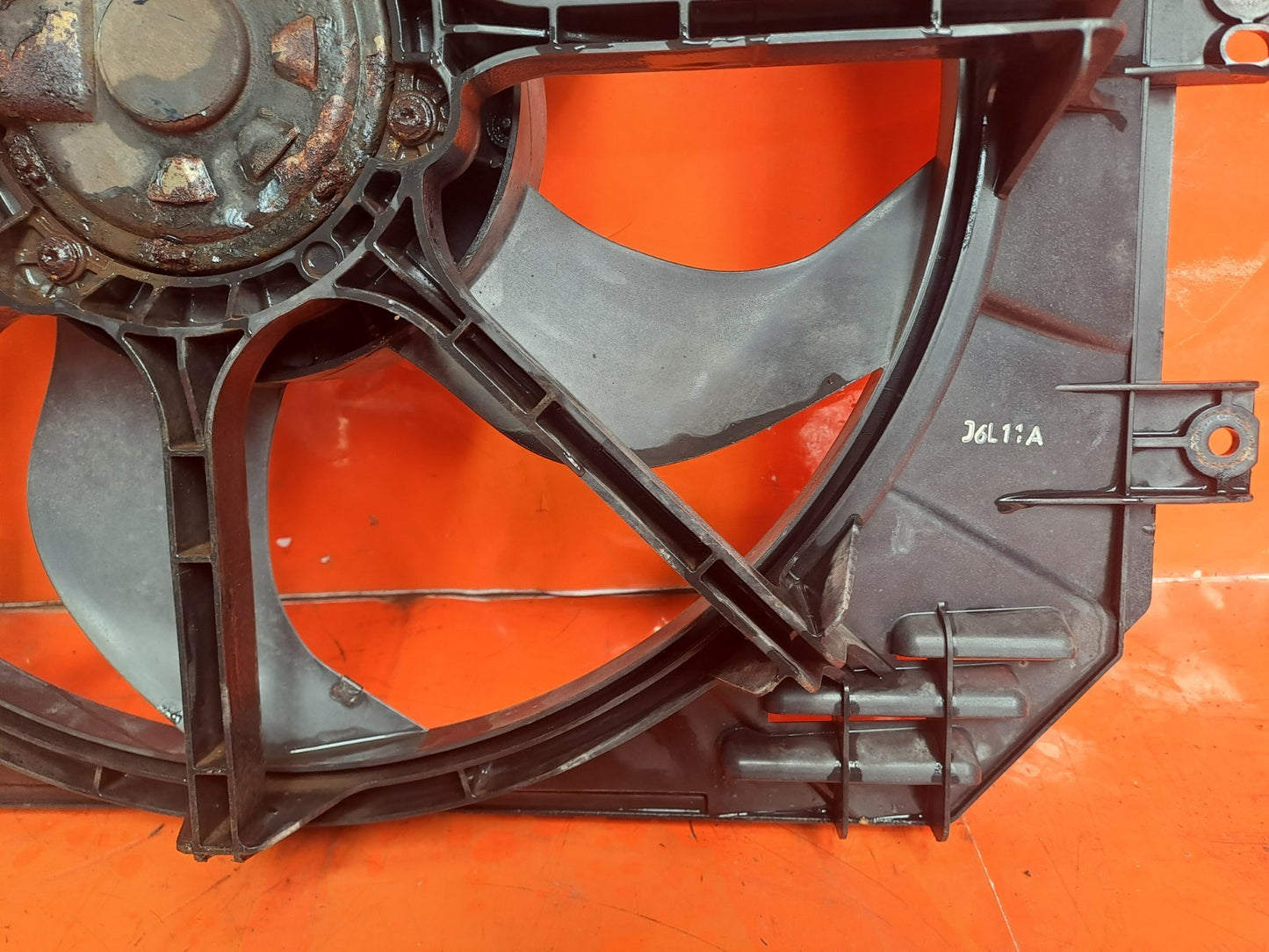 ✅SSANGYONG RODIUS TURISMO 2.2 DIESEL 2017 COOLANT RADIATOR FAN 21010-21171 A286
