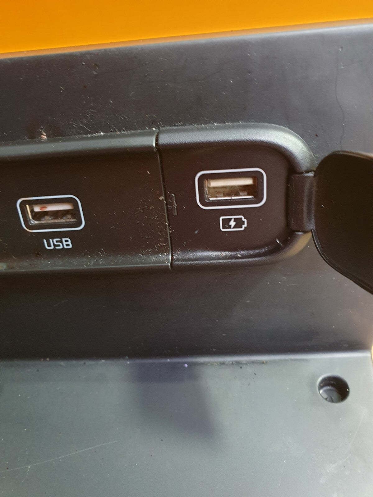 ✅2016 KIA NIRO 2 EV S-A 1.6P USB CHARGING PORT 84630-G5950 84624-G5000 +WARRANTY