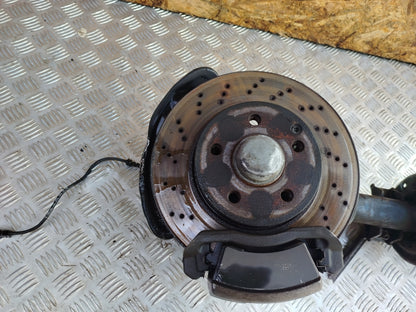 ✅MERCEDES C250 W204 2.1 DIESEL 2011 FRONT LEFT SUSPENSION LEG HUB A2043202866