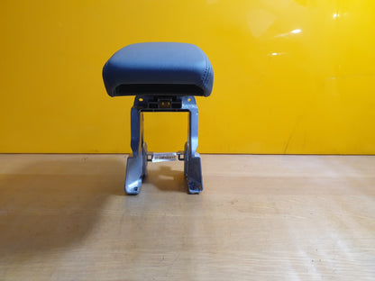✅AUDI A3 S LINE 1.4 PETROL 2021 CENTRE CONSOLE ARMREST 8Y0864283 Warranty A149