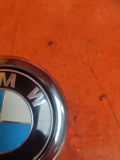 ✅BMW 1 SERIES F20 TAILGATE BOOTLID SWITCH EMBLEM BUTTON 7248535 + WARRANTY xAA