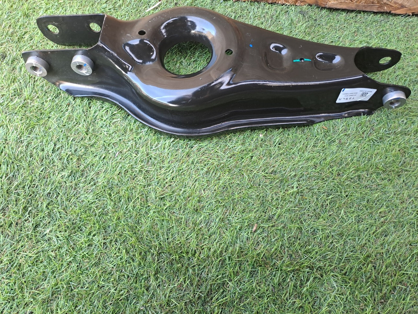 2024 TESLA MODEL 3 LONG REAR LEFT SUPPORT ARM 1288451-00-A + WARRANTY A207