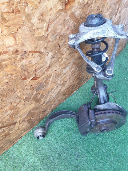 ✅AUDI A5 S LINE CABRIO 2.0 PETROL 2009 FRONT RIGHT SUSPENSION LEG HUB Warranty