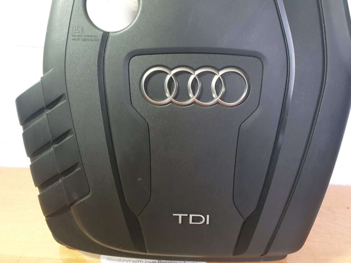 AUDI A5 CABRIO S LINE 2.0 DIESEL 2012 ENGINE TOP COVER 03L103925AB Warranty A218