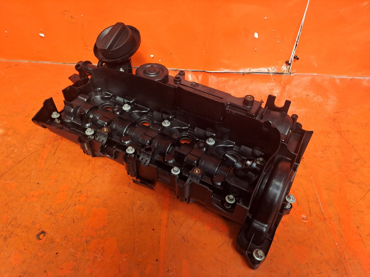 ✅BMW F20 116D URBAN 2.0 DIESEL 2012 N47D20K1 ROCKER VALVE COVER 7810584-08 A270