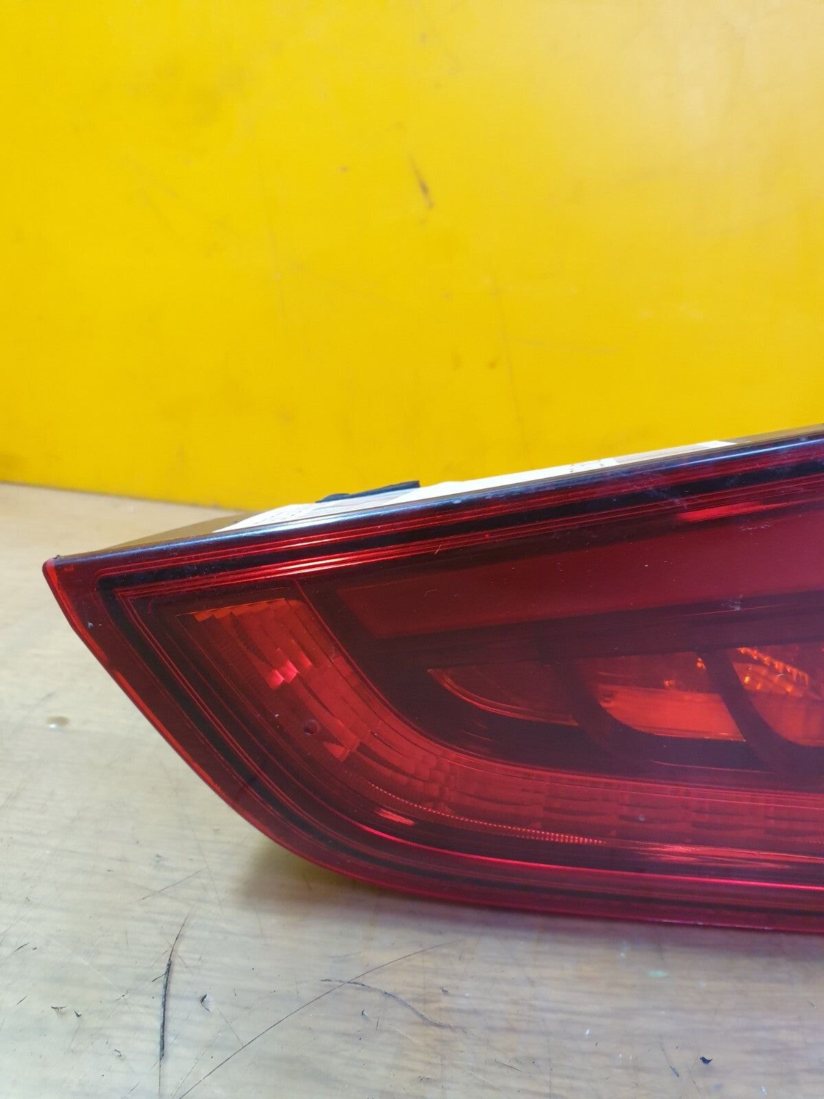 ✅AUDI A3 E-TRON 1.4 PETROL 2015 REAR LEFT INNER TAIL LIGHT 8V4945093A Warranty