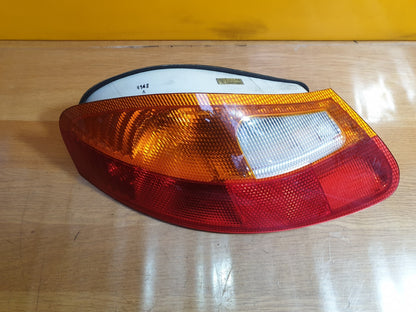 ✅2002 PORSCHE BOXTER 986 2.7P REAR LEFT TAIL LIGHT + WARRANTY A129