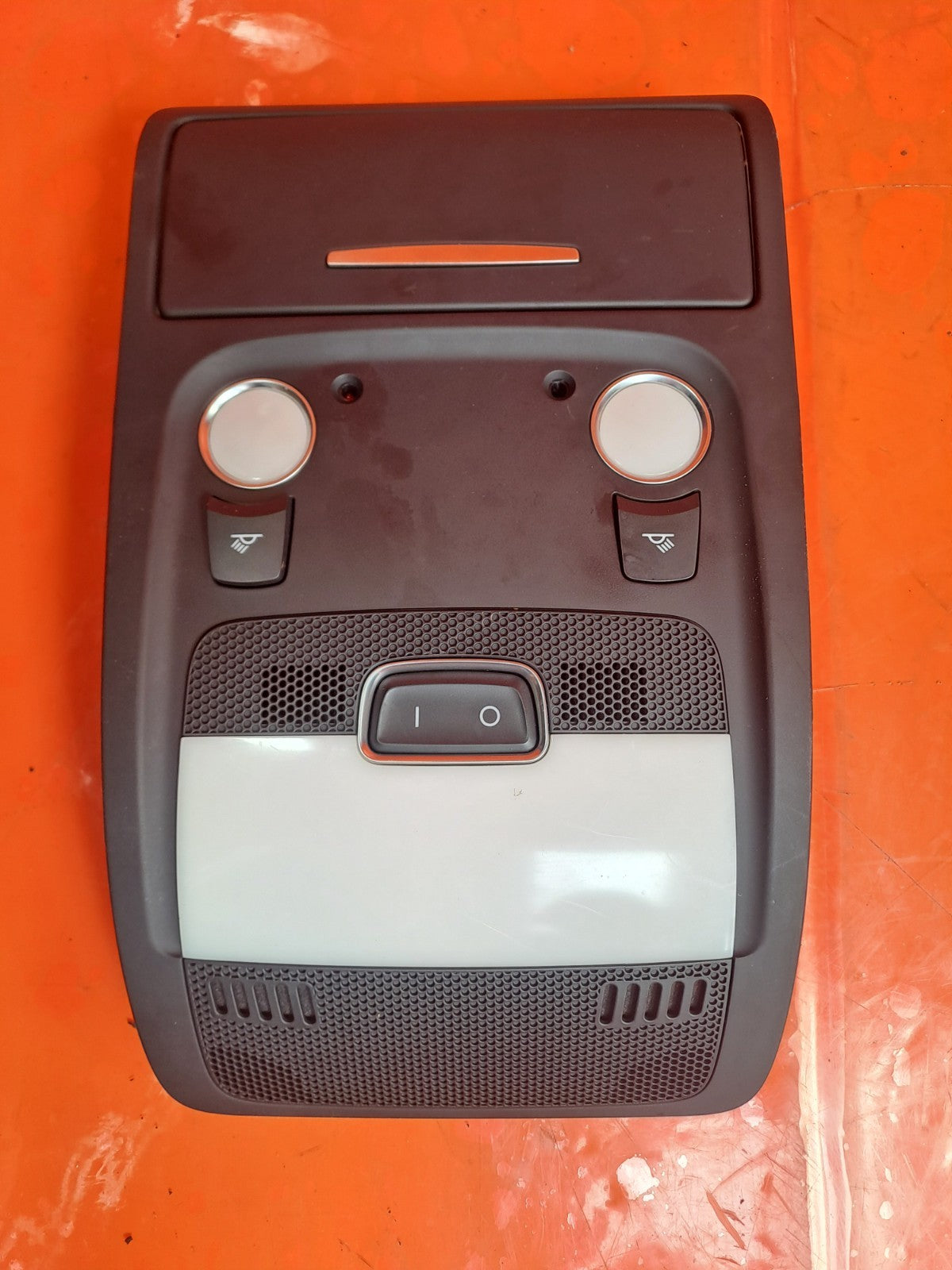 ✅Audi Q5 S Line 2012 2.0 Diesel FRONT INTERIOR ROOF READING LIGHT 8K0951177 A291
