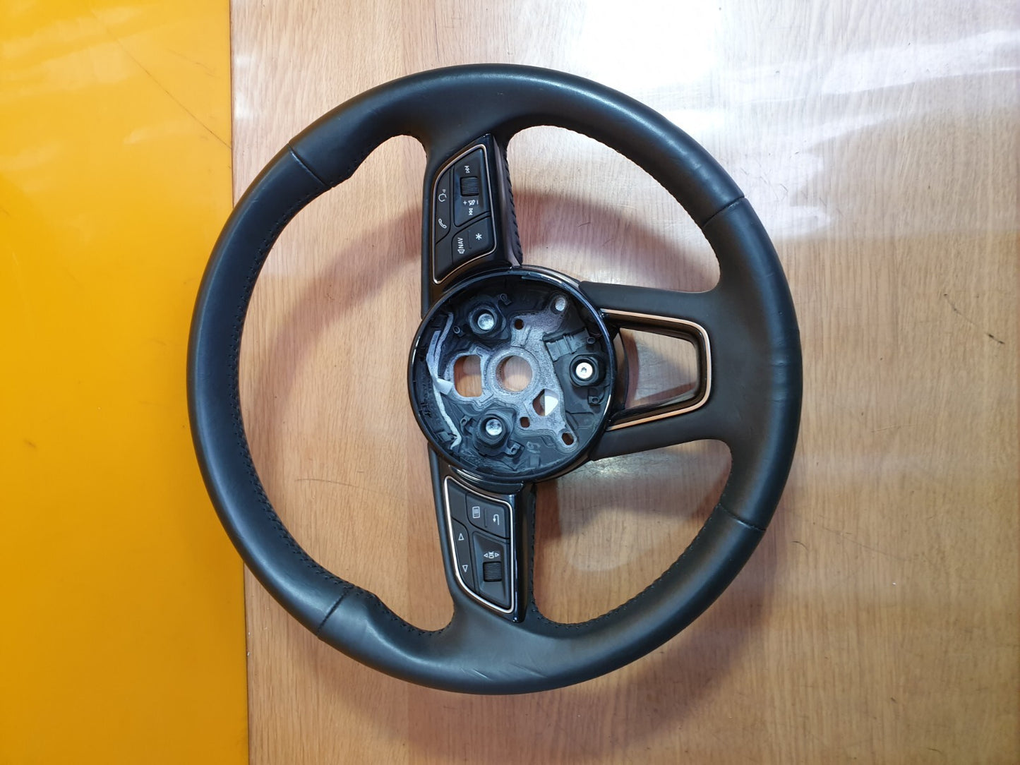 ✅AUDI Q2 S-LINE 1.4 PETROL 2017 STEERING WHEEL 8W0419689 Warranty A134