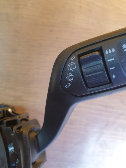 ✅2018 FORD FIESTA MK8 1.0P INDICATOR WIPER SWITCH STALK SQUIB A178