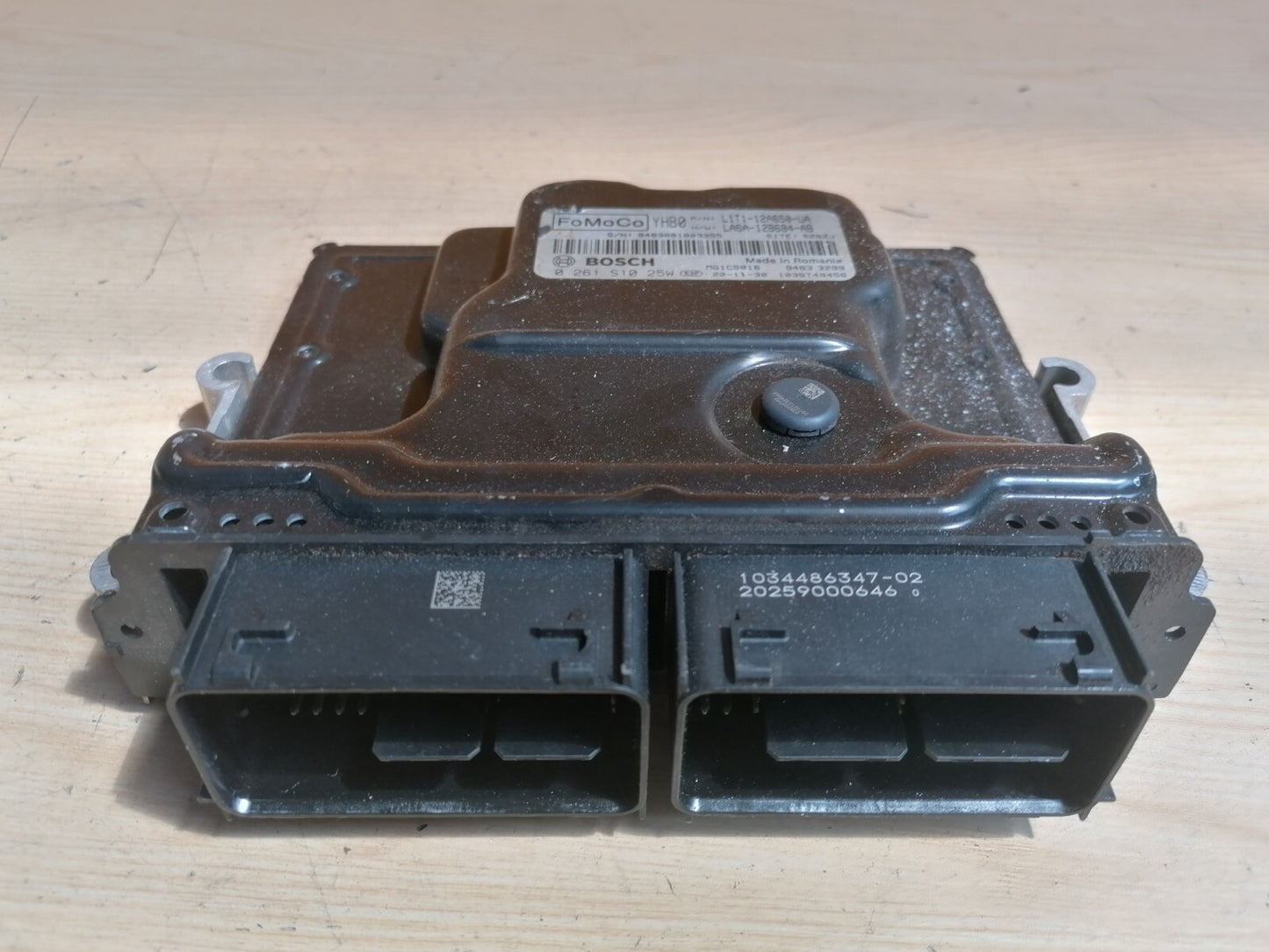 FORD FIESTA MK8 1.0 PETROL 2017-2021 ENGINE CONTROL UNIT L1T112A650UA X00